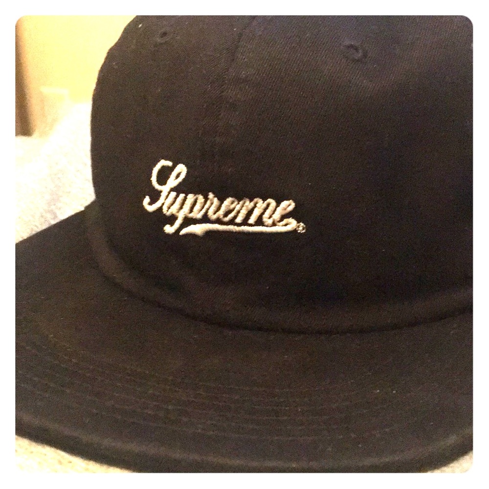 Supreme Hat